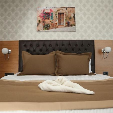 Otel Grand Lark اسطنبول المظهر الخارجي الصورة